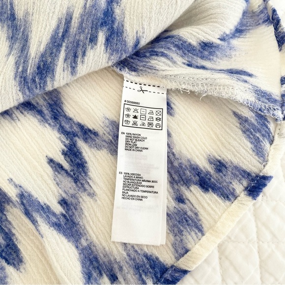 Forever21 Blue & White Ikat Sleeveless Dress - Picture 6 of 6